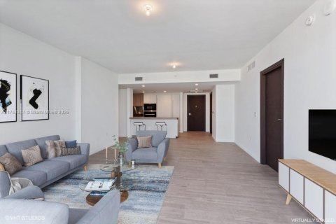 Condominio en venta en Miami, Florida, 3 dormitorios, 157.19 m2 № 1737974 - foto 7