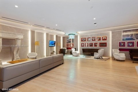 Condominio en venta en Miami, Florida, 3 dormitorios, 157.19 m2 № 1737974 - foto 16