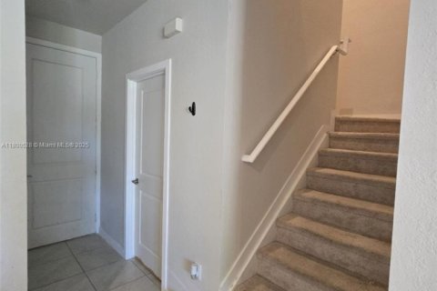 Купить таунхаус в Хомстед, Флорида 4 спальни, 183.95м2, № 1684024 - фото 27