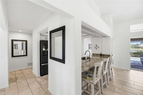 Villa ou maison à vendre à Port Charlotte, Floride: 3 chambres, 170.85 m2 № 2329636 - photo 17