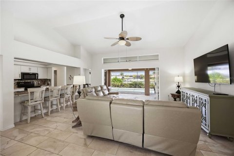 Villa ou maison à vendre à Port Charlotte, Floride: 3 chambres, 170.85 m2 № 2329636 - photo 15