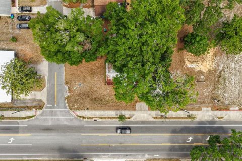 Casa en venta en Wildwood, Florida, 2 dormitorios, 149.39 m2 № 1629684 - foto 12