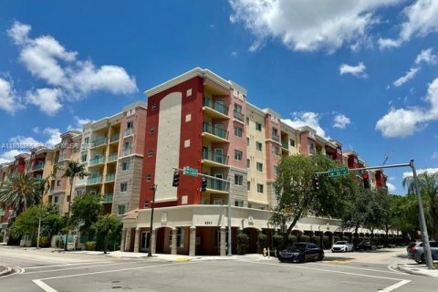 Condominio en venta en South Miami, Florida, 1 dormitorio, 60.57 m2 № 1752885 - foto 17