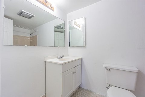 Copropriété à vendre à Tampa, Floride: 2 chambres, 105.72 m2 № 2211342 - photo 17