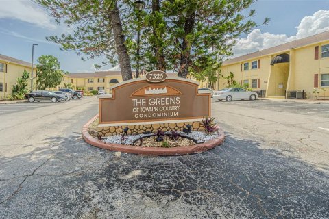 Copropriété à vendre à Tampa, Floride: 2 chambres, 105.72 m2 № 2211342 - photo 27