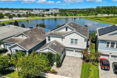 Casa en venta en Orlando, Florida, 5 dormitorios, 312.06 m2 № 1903609 - foto 3