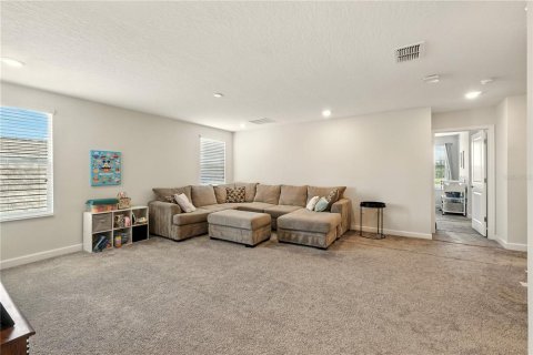Casa en venta en Orlando, Florida, 5 dormitorios, 312.06 m2 № 1903609 - foto 28