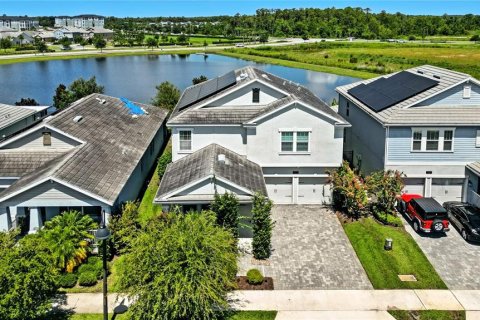 Casa en venta en Orlando, Florida, 5 dormitorios, 312.06 m2 № 1903609 - foto 2