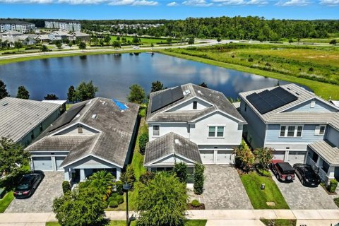 Casa en venta en Orlando, Florida, 5 dormitorios, 312.06 m2 № 1903609 - foto 5