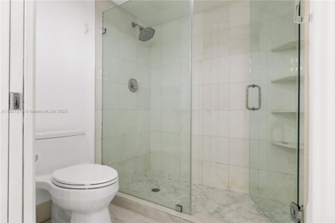 Copropriété à vendre à Aventura, Floride: 2 chambres, 109.72 m2 № 1783806 - photo 21