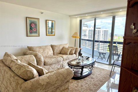 Copropriété à vendre à Aventura, Floride: 2 chambres, 109.72 m2 № 1783806 - photo 1