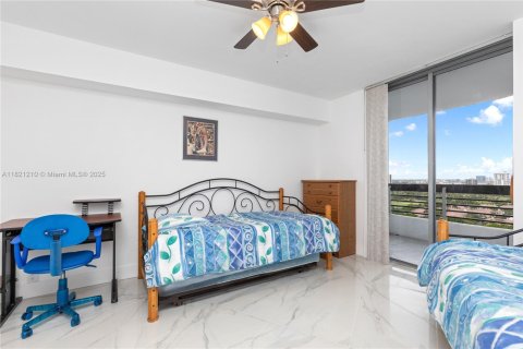 Copropriété à vendre à Aventura, Floride: 2 chambres, 109.72 m2 № 1783806 - photo 23
