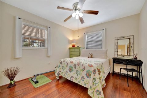 House in Bradenton, Florida 2 bedrooms, 124.58 sq.m. № 2101131 - photo 10