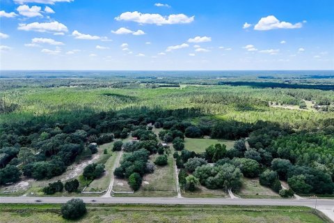 Terrain à Clermont, Floride № 2097632