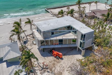 House in Longboat Key, Florida 5 bedrooms, 457.54 sq.m. № 1723344 - photo 2