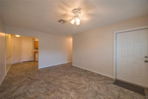 Appartement à louer à Saint Petersburg, Floride: 2 chambres, 79.62 m2 № 2329420 - photo 3