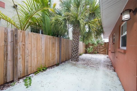 Appartement à louer à Saint Petersburg, Floride: 2 chambres, 79.62 m2 № 2329420 - photo 10
