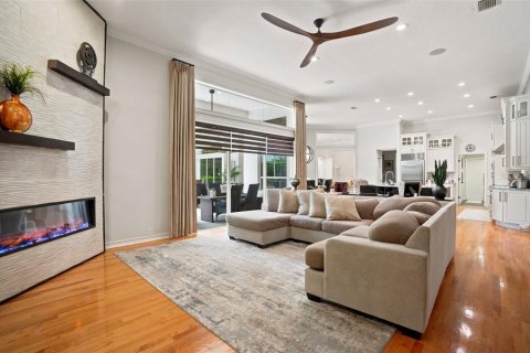 Casa en venta en Wesley Chapel, Florida, 4 dormitorios, 351.82 m2 № 2201766 - foto 7