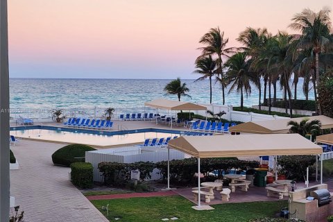 Condo in Hollywood, Florida, 1 bedroom  № 2080837