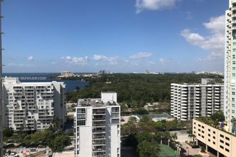 Снять в аренду кондоминиум в Майами, Флорида 1 спальня, 82.31м2, № 2000499 - фото 2