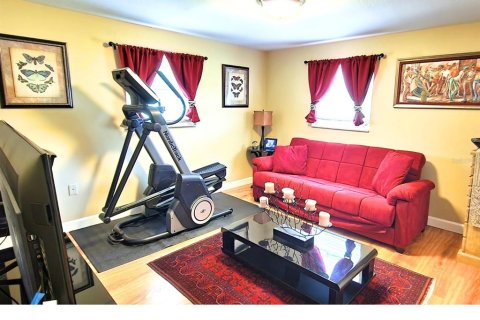 Casa en venta en Temple Terrace, Florida, 4 dormitorios, 180.6 m2 № 1900221 - foto 21