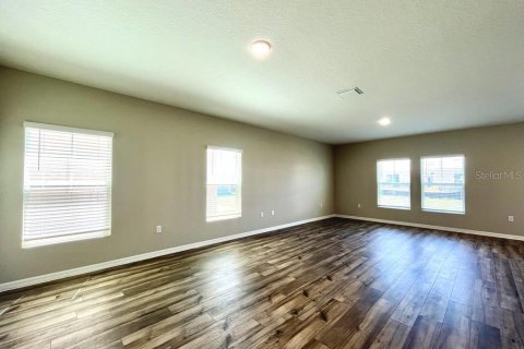 Casa en alquiler en Wesley Chapel, Florida, 5 dormitorios, 229.56 m2 № 1906450 - foto 2