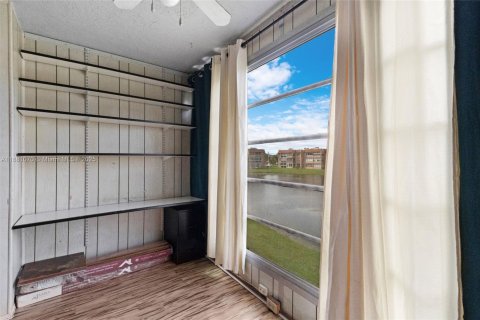 Condominio en venta en Sunrise, Florida, 1 dormitorio, 59.46 m2 № 1925421 - foto 25