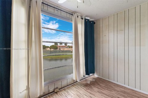 Condominio en venta en Sunrise, Florida, 1 dormitorio, 59.46 m2 № 1925421 - foto 24