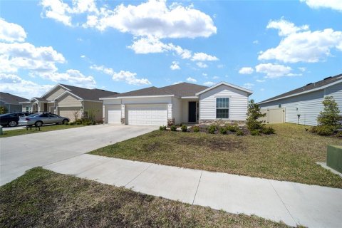 House in Newberry, Florida 4 bedrooms, 227.8 sq.m. № 1628603 - photo 4