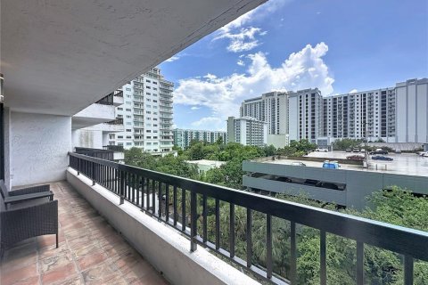 Condominio en venta en Orlando, Florida, 2 dormitorios, 124.3 m2 № 2155972 - foto 11
