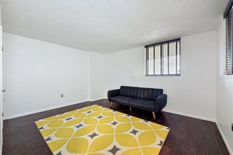Condominio en venta en Orlando, Florida, 2 dormitorios, 124.3 m2 № 2155972 - foto 13