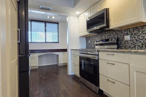 Condominio en venta en Orlando, Florida, 2 dormitorios, 124.3 m2 № 2155972 - foto 7