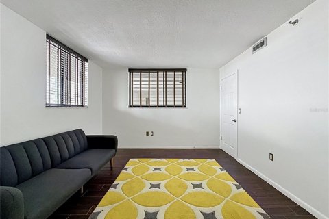 Condominio en venta en Orlando, Florida, 2 dormitorios, 124.3 m2 № 2155972 - foto 14