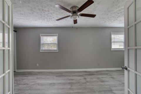 Villa ou maison à vendre à Jacksonville, Floride: 3 chambres, 120.59 m2 № 2115524 - photo 13