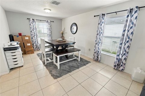 Villa ou maison à vendre à Ruskin, Floride: 4 chambres, 171.96 m2 № 2398982 - photo 6