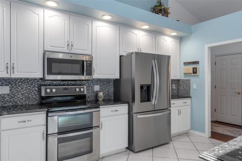 Villa ou maison à vendre à Homosassa, Floride: 3 chambres, 257.8 m2 № 2152250 - photo 19