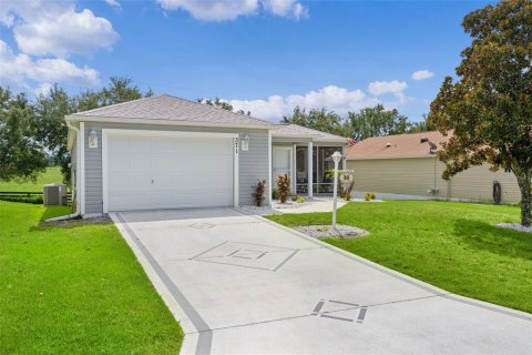 Villa ou maison à vendre à The Villages, Floride: 2 chambres, 106.19 m2 № 2313197 - photo 3