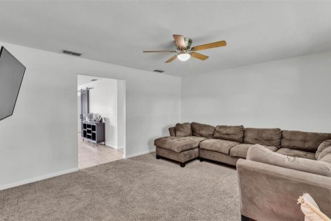 House in Lakeland, Florida 4 bedrooms, 189.71 sq.m. № 1762112 - photo 8
