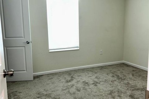 Casa en venta en Kissimmee, Florida, 5 dormitorios, 270.81 m2 № 1751004 - foto 14