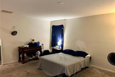Casa en venta en Kissimmee, Florida, 5 dormitorios, 270.81 m2 № 1751004 - foto 3