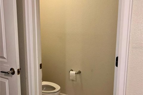 Casa en venta en Kissimmee, Florida, 5 dormitorios, 270.81 m2 № 1751004 - foto 7