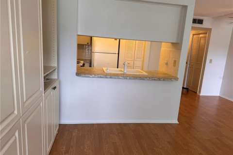 Condominio en venta en Tarpon Springs, Florida, 1 dormitorio, 52.49 m2 № 2226727 - foto 16