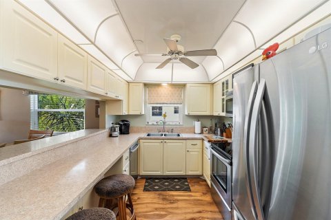 Купить кондоминиум в Стьюарт, Флорида 4 комнаты, 105.35м2, № 2242313 - фото 9