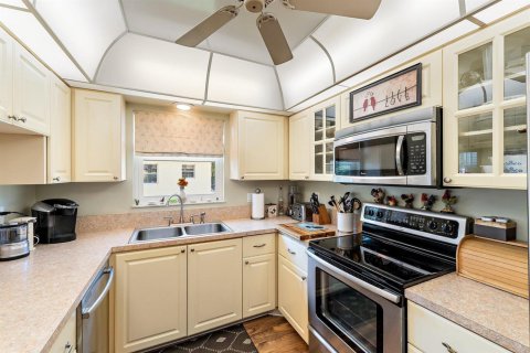 Купить кондоминиум в Стьюарт, Флорида 4 комнаты, 105.35м2, № 2242313 - фото 10