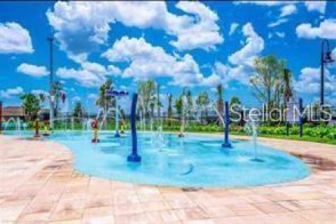 House in Kissimmee, Florida 8 bedrooms, 398.46 sq.m. № 2150709 - photo 26
