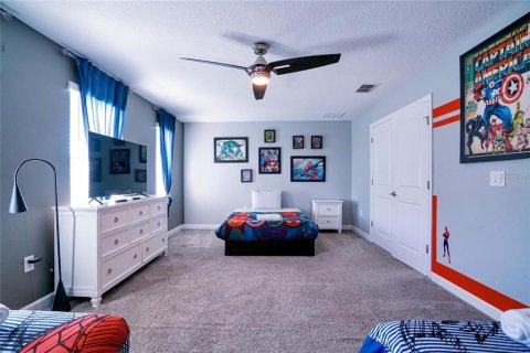 House in Kissimmee, Florida 8 bedrooms, 398.46 sq.m. № 2150709 - photo 20
