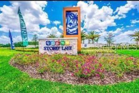 House in Kissimmee, Florida 8 bedrooms, 398.46 sq.m. № 2150709 - photo 25