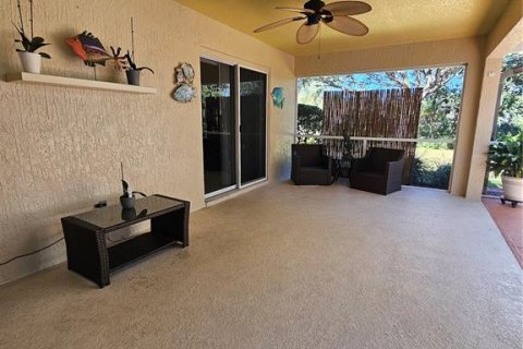 House in Lake Wales, Florida 3 bedrooms, 166.67 sq.m. № 1556614 - photo 12