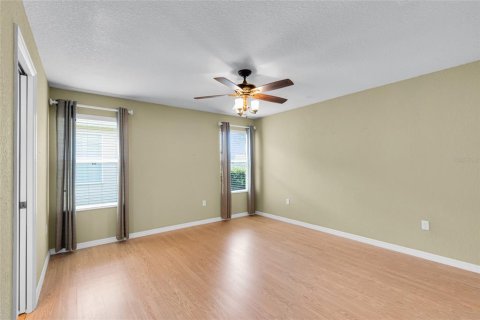 House in Oxford, Florida 4 bedrooms, 224.27 sq.m. № 1803258 - photo 20