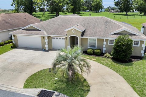 House in Oxford, Florida 4 bedrooms, 224.27 sq.m. № 1803258 - photo 4
